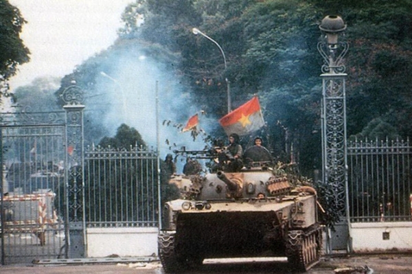 Hình ảnh cho bài viết Nhận thức đúng giá trị thiêng liêng của Chiến thắng 30-4-1975